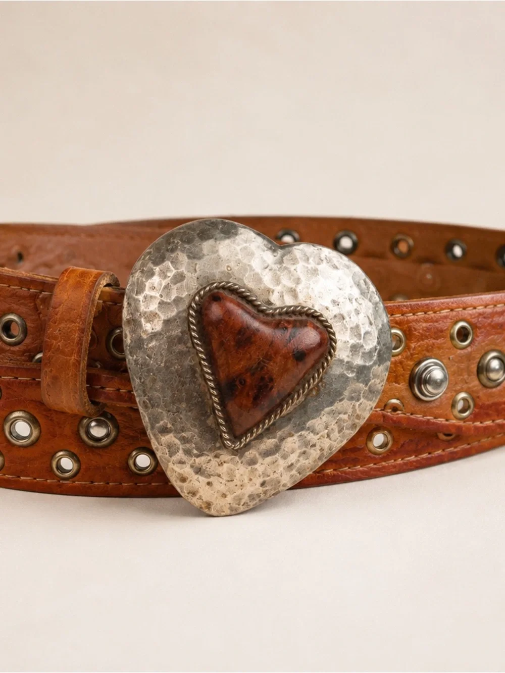 Chico’s M/L Leather Belt Heart Buckle Studded Grommet Western Boho Morocco 38”